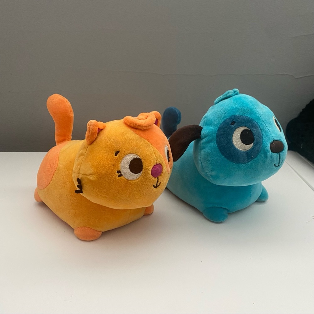 B Toys Cat and dog set